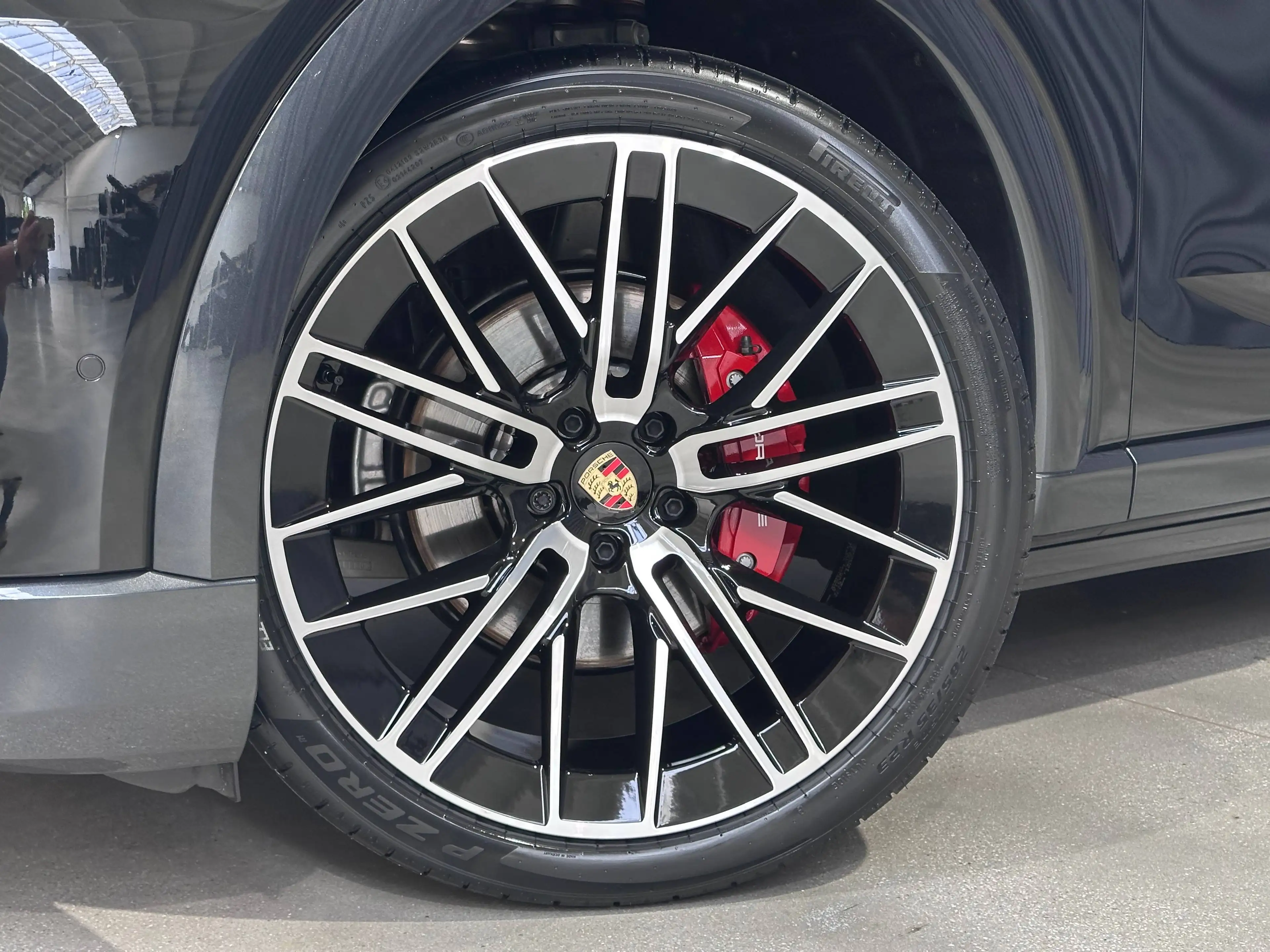 Porsche Cayenne e-Cayenne 113 kWh *PANO*PASSENGERDISPLAY*TREKHAAK*14 WEGS STOELEN*ACC*SOFTCLOSE*KEYLESS*BOSE*360'CAMERA* — photo 7