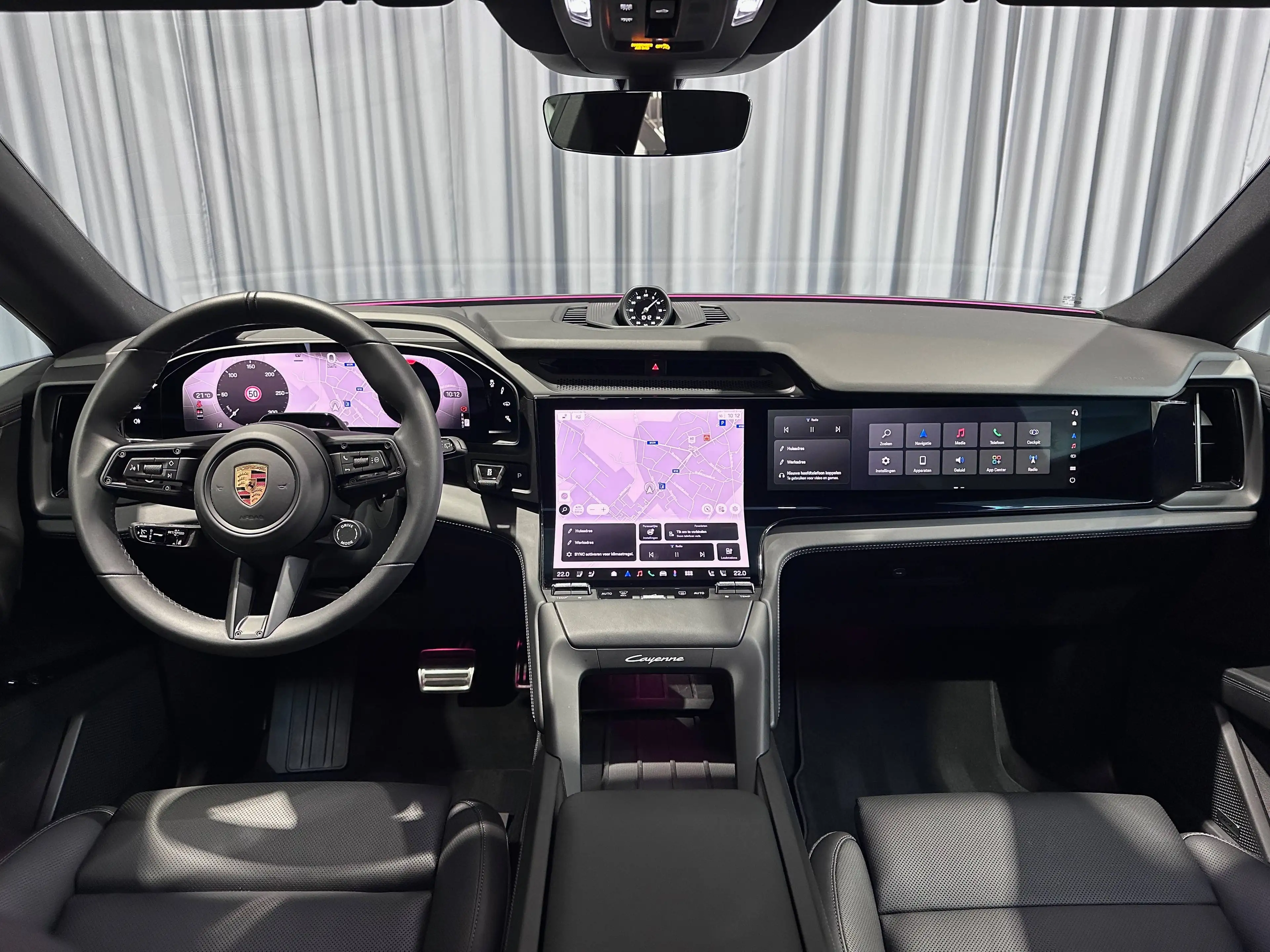 Porsche Cayenne e-Cayenne 113 kWh *PANO*PASSENGERDISPLAY*TREKHAAK*14 WEGS STOELEN*ACC*SOFTCLOSE*KEYLESS*BOSE*360'CAMERA* — photo 12