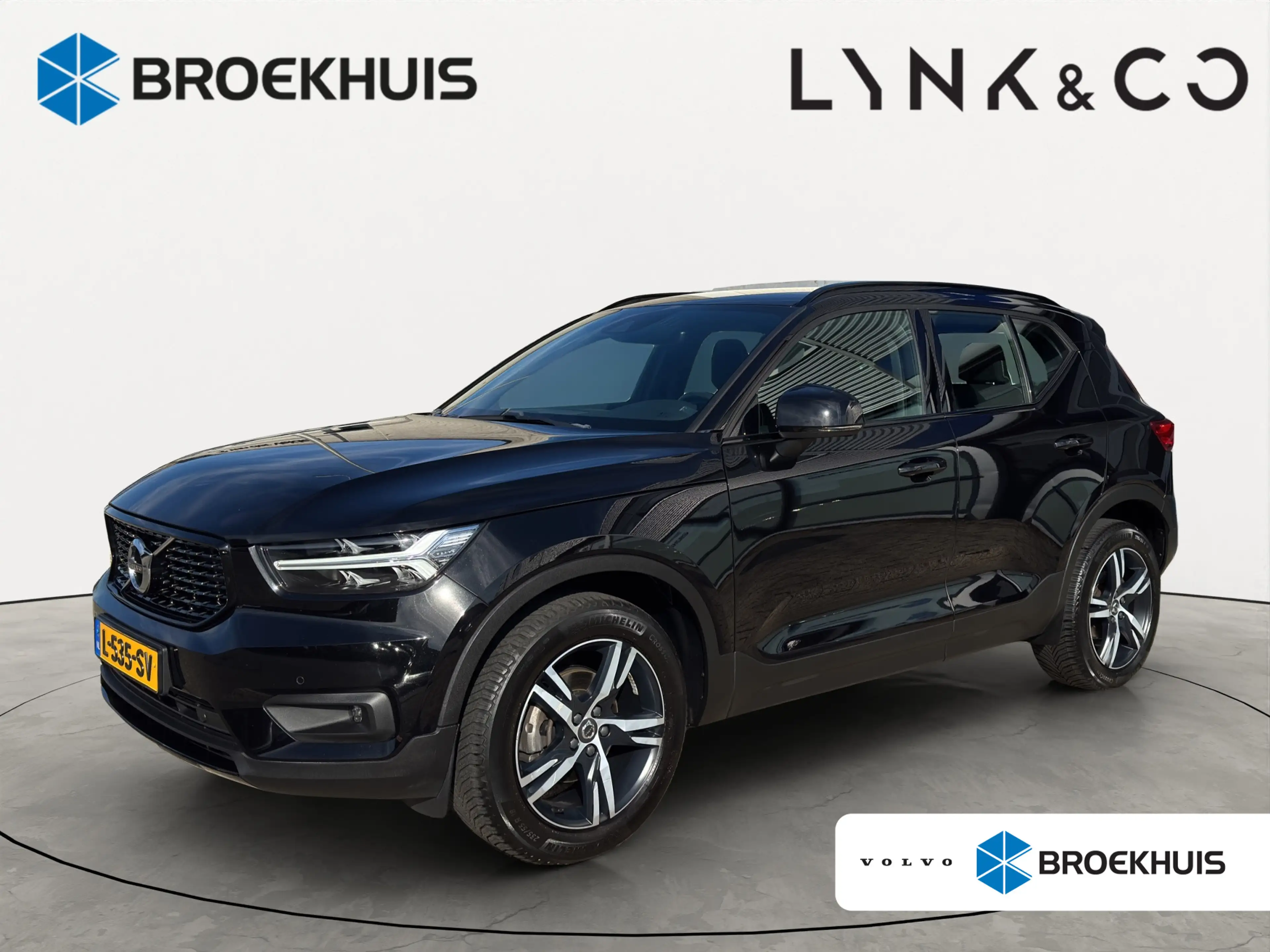 Volvo XC40 T3 R-Design | Achteruitrijcamera | Apple Carplay/A