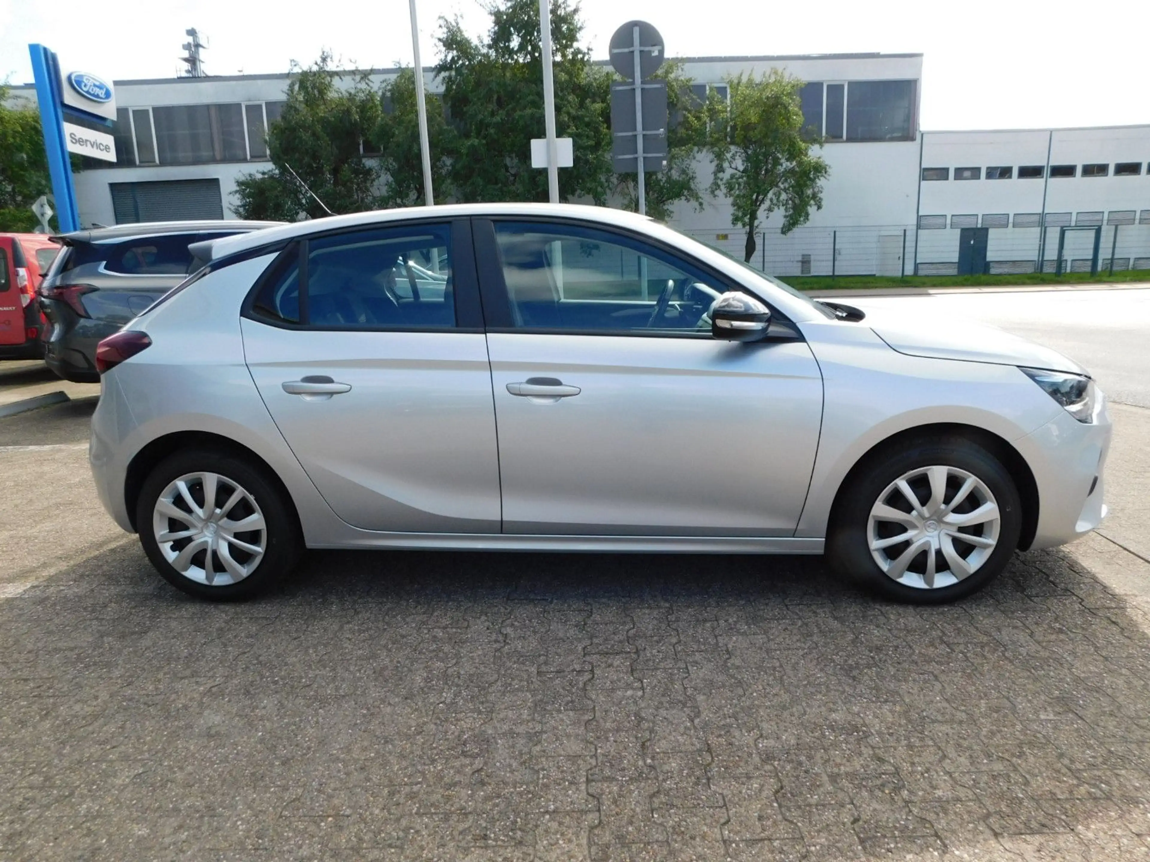 Opel Corsa F Edition — photo 4