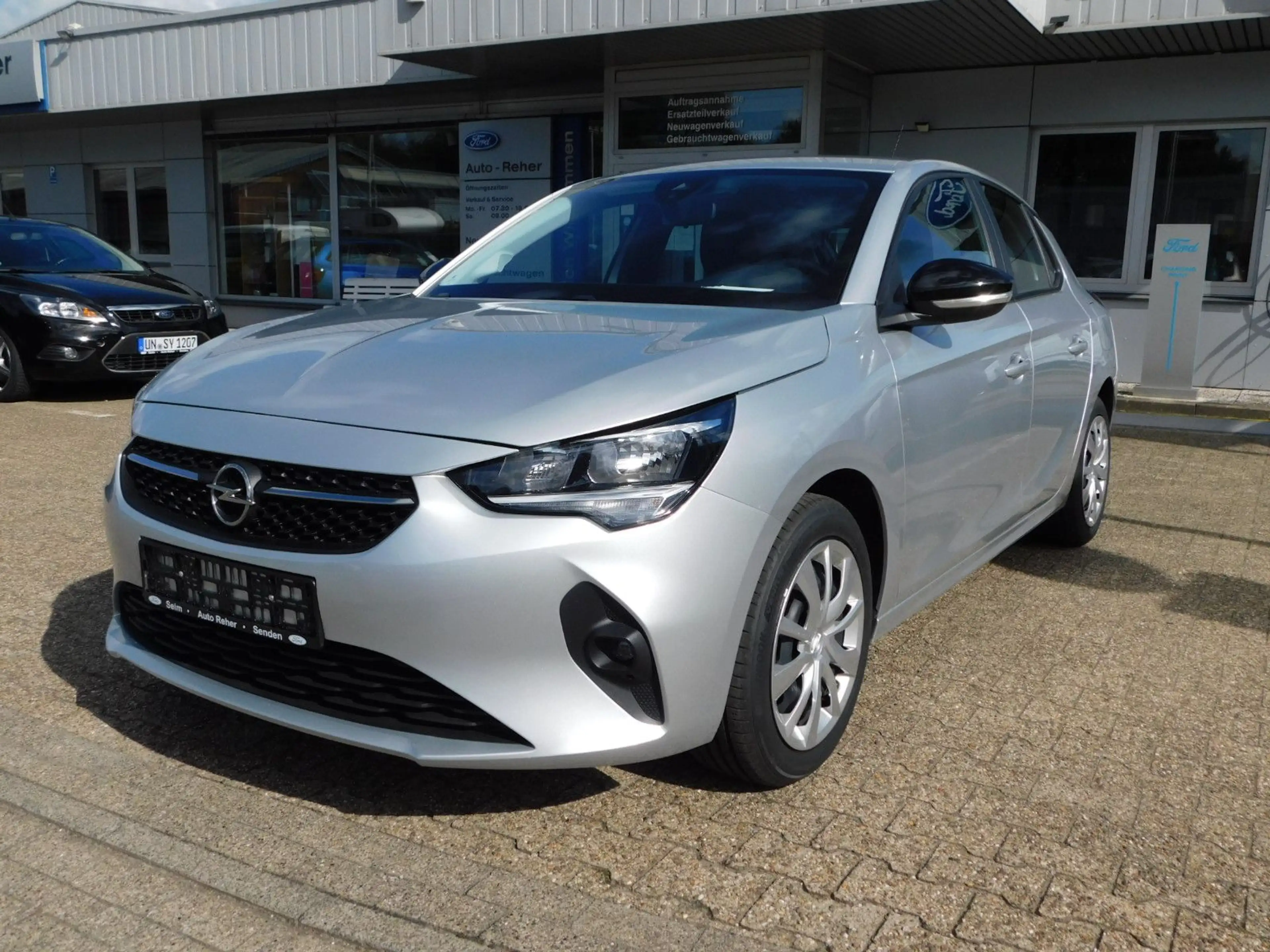 Opel Corsa F Edition — photo 3