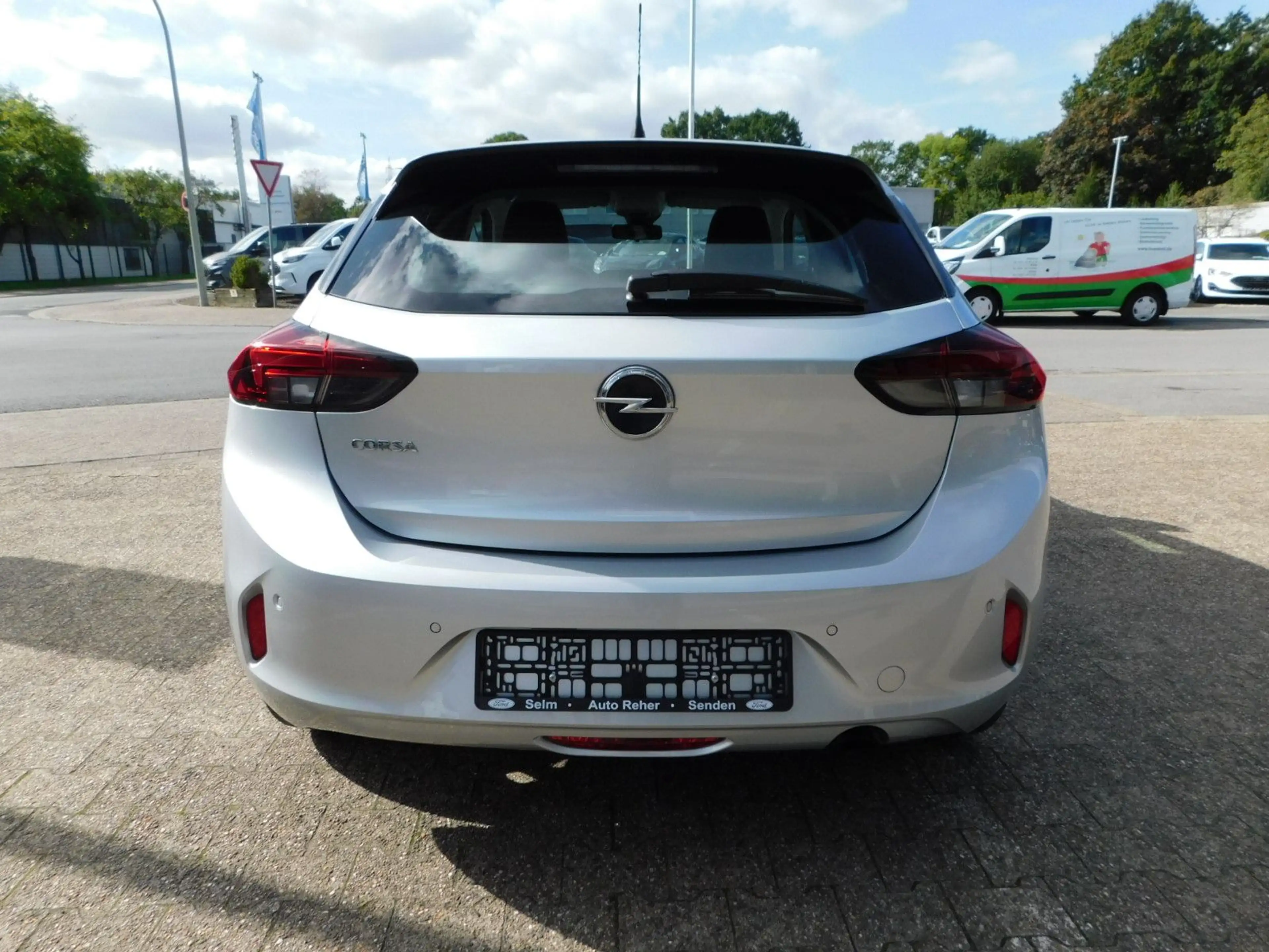Opel Corsa F Edition — photo 6