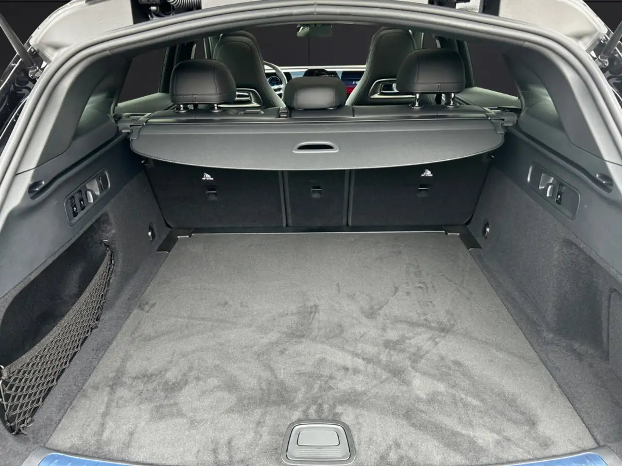 Mercedes-Benz GLC 400 4MATIC AMG*Airmatic*Distronic 13