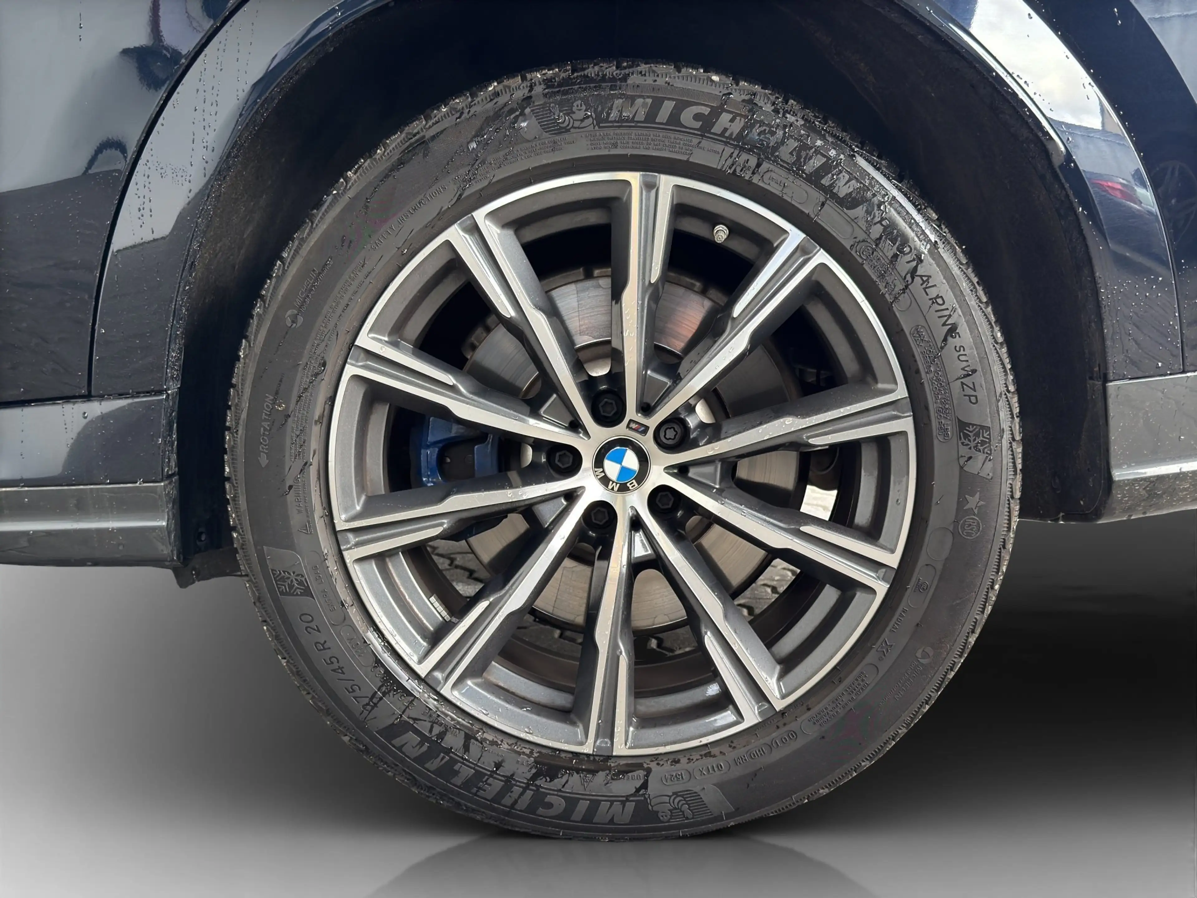 BMW X6 M 60iA xDrive LiveCock.Standh.B&W.GSD.AHK.LED. — photo 11