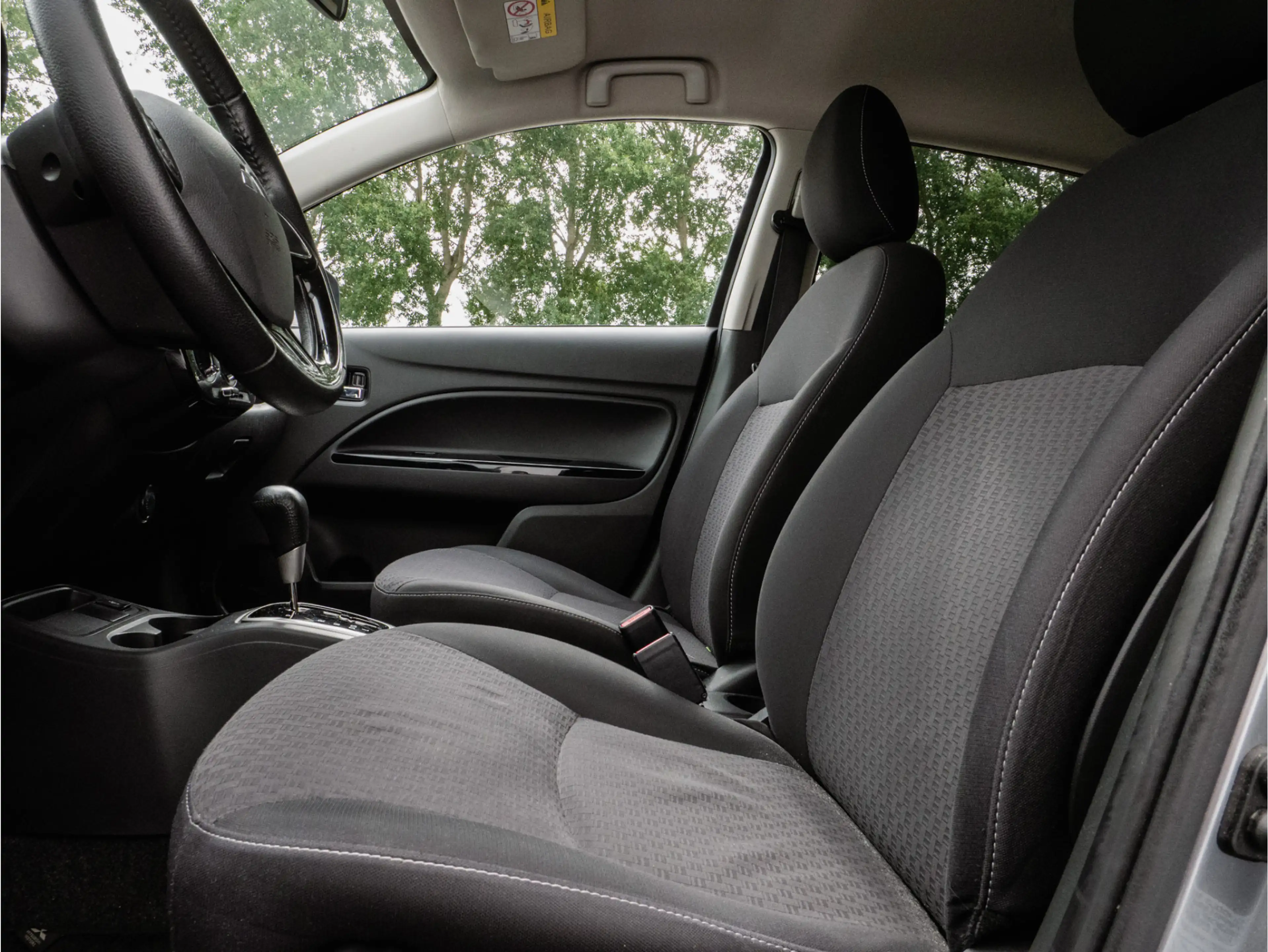 Mitsubishi Space Star 1.0 Aut. Active Carplay/ Airco/ Full map navigatie — photo 12