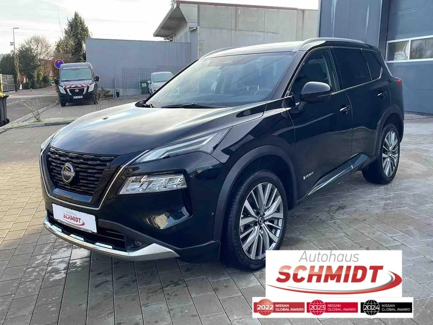 Nissan X-Trail 1.5 VC-T ePower Tekna+ 20" Schwarz - 1