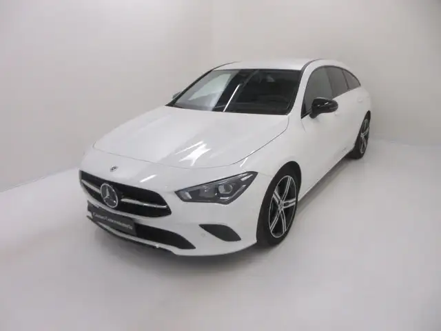 Mercedes-Benz CLA 180 - CLA Shooting Brake 180 d Sport auto