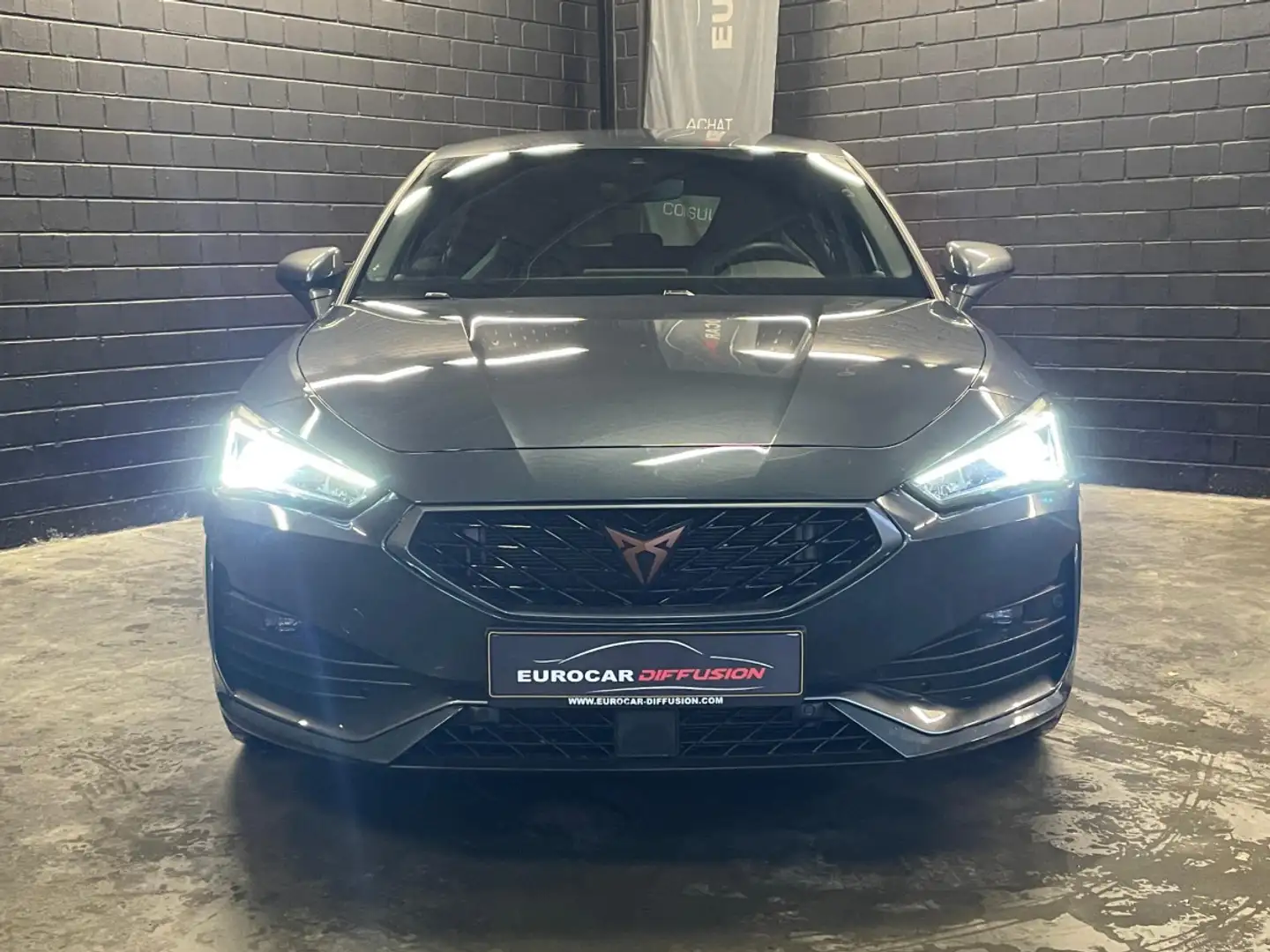 CUPRA Leon 245CV eHybrid DSG6 ** Caméra ** Full link **Pack Gris - 2