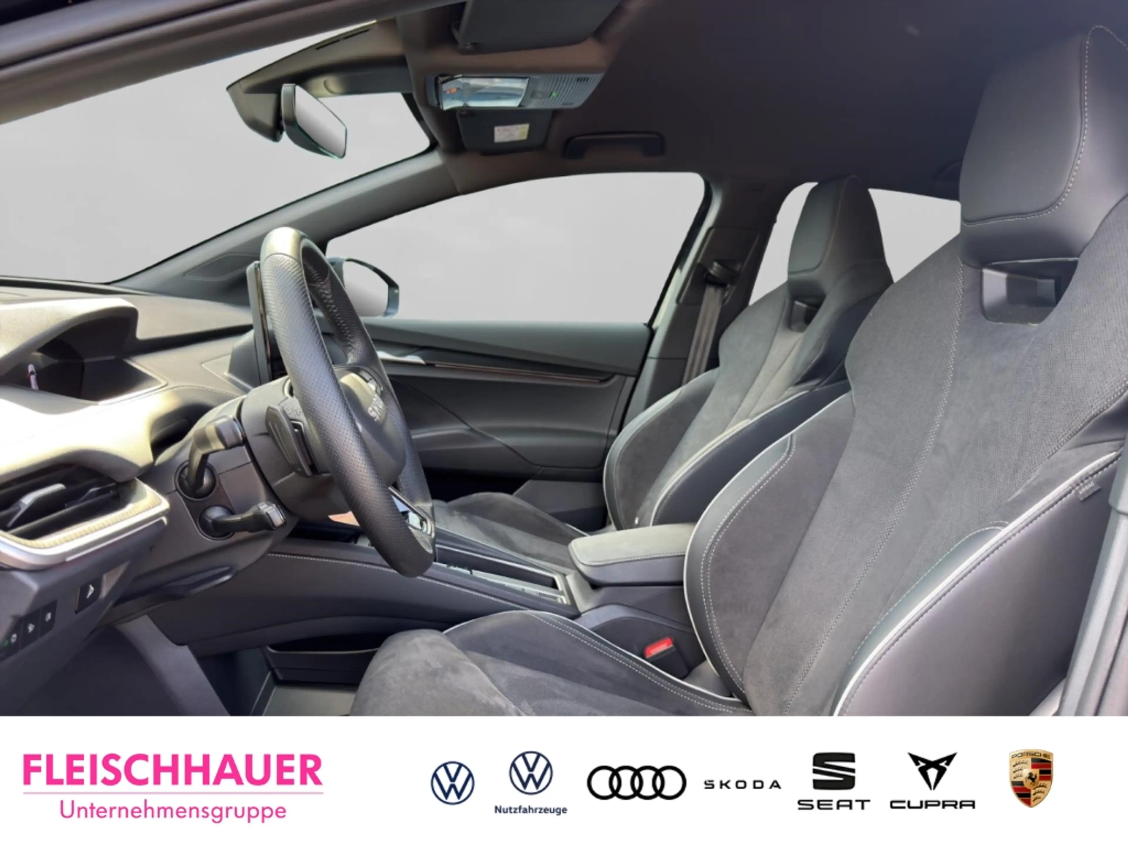 Skoda Elroq Sportline 210KW AHK+Matrix+pACC+Navi+PDC-Plus+CarP — photo 8