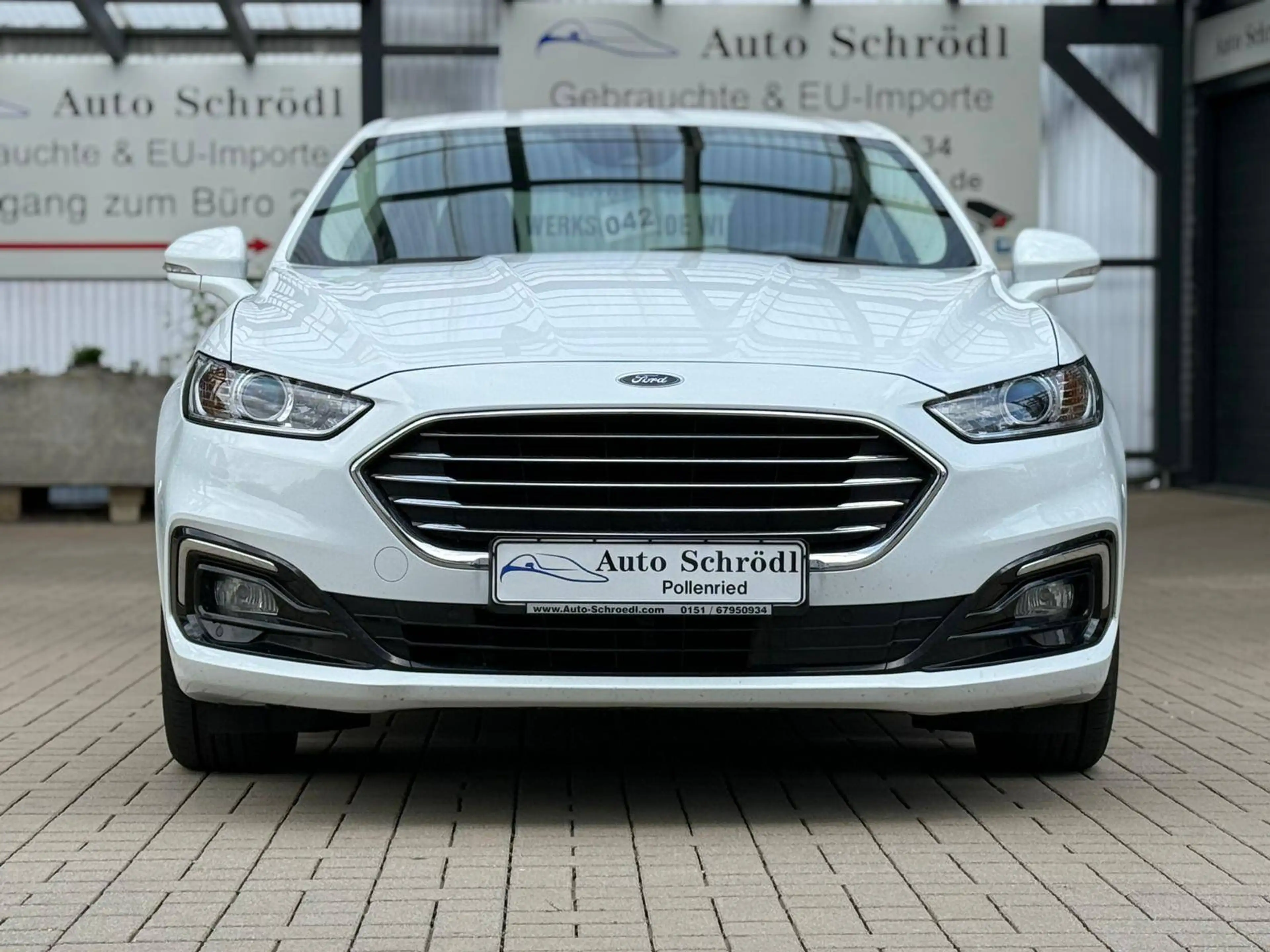 Ford Mondeo Lim. 2.0 FHEV Aut. Hybrid, Schilderkennung, Fernlicht-Assist, Navi, KeyFree, Sitzheizung, Park-Assist — photo 7