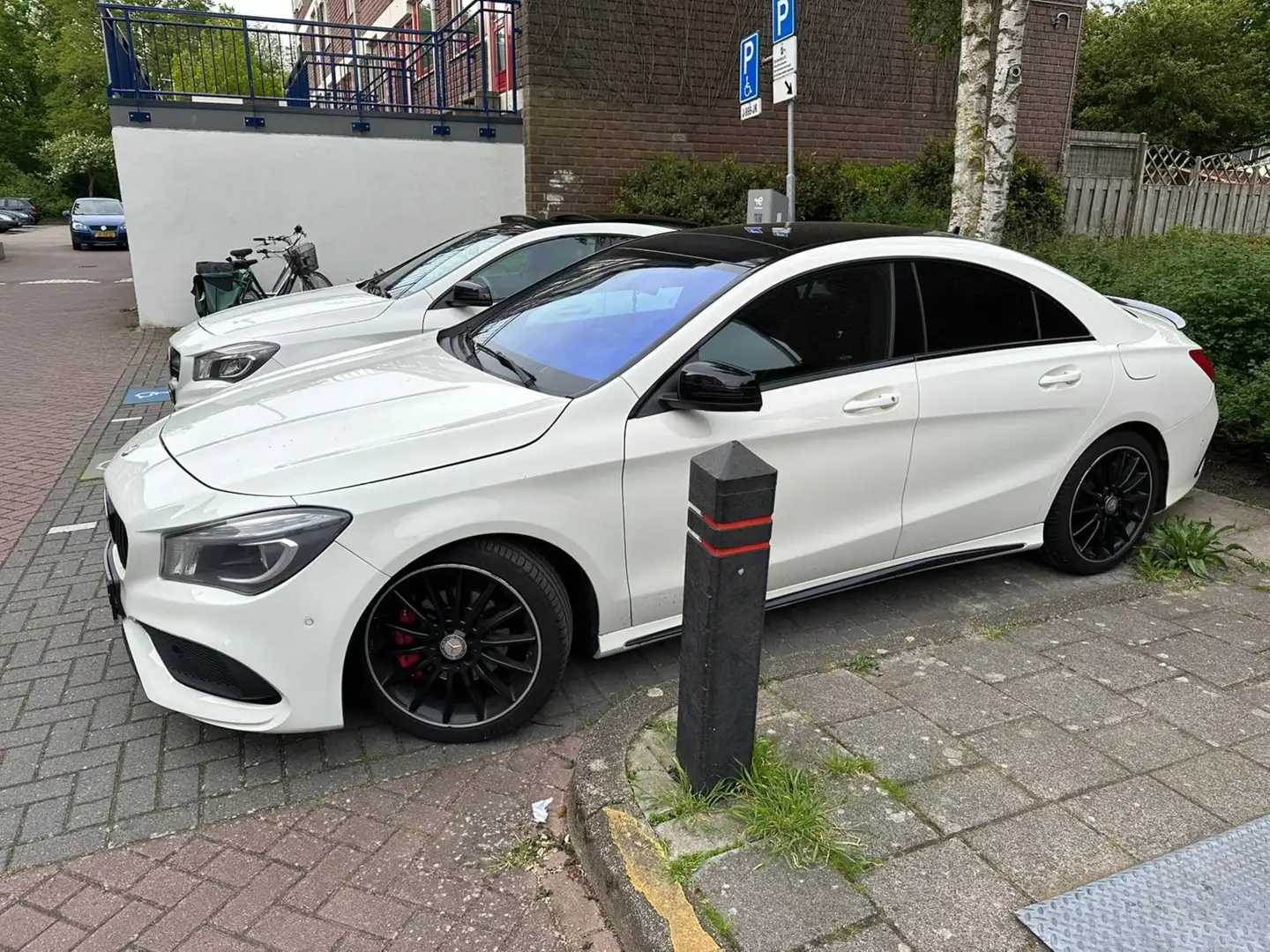 Mercedes-Benz CLA 200 CLA 200 OrangeArt Edition Wit - 1