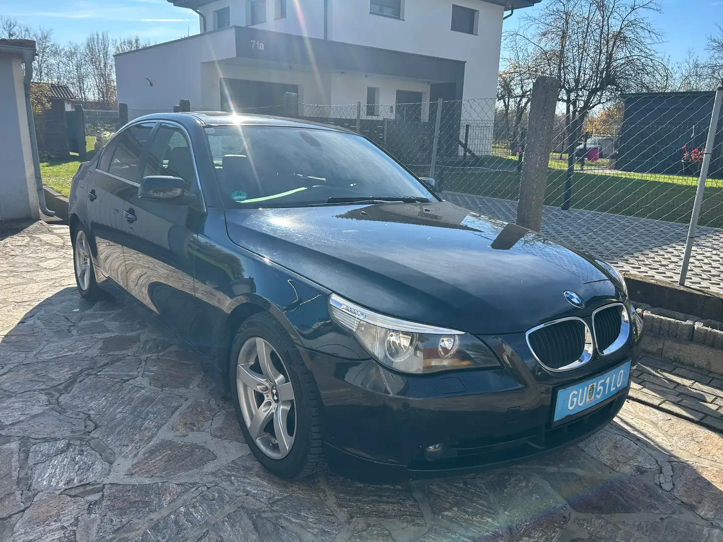 BMW 520 520d Aut. Edition Fleet Schwarz - 2