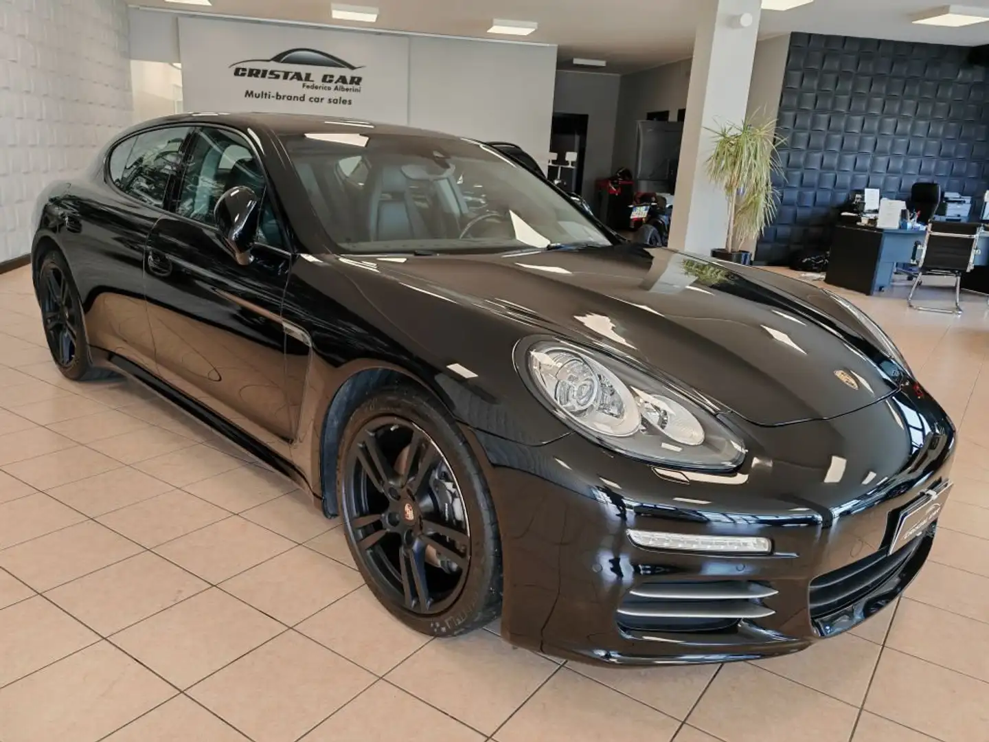 Porsche Panamera Nero - 2