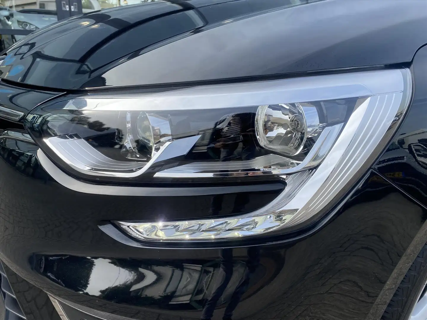 Renault Megane Estate 1.3 Energy TCe 140pk Limited Noir - 2