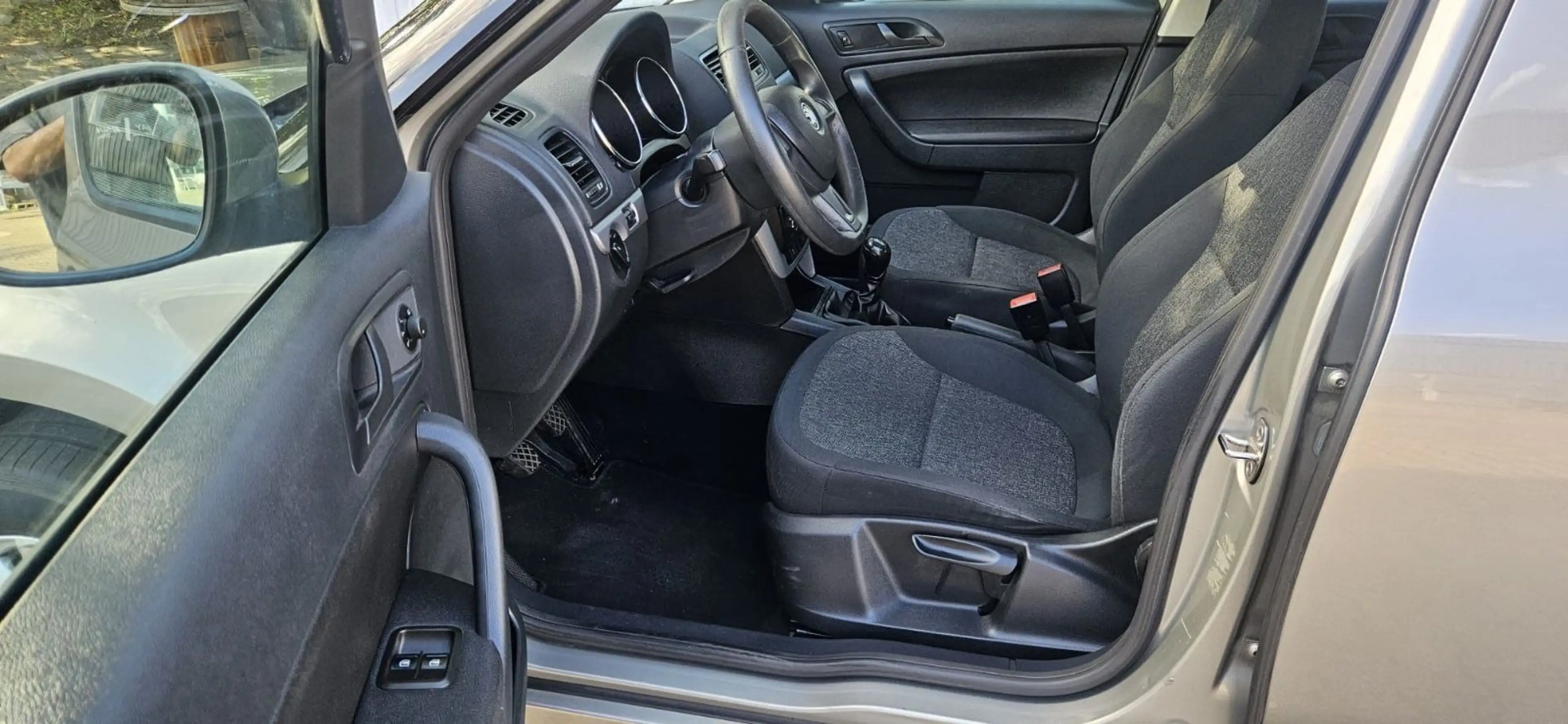 Skoda Yeti Active — photo 9
