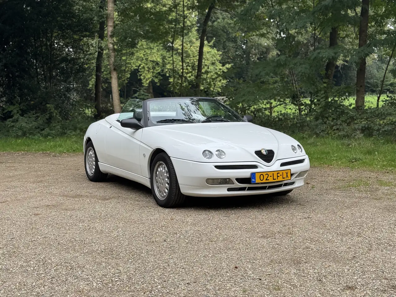 Alfa Romeo Spider 2.0 16V Twin Spark L, foto 1