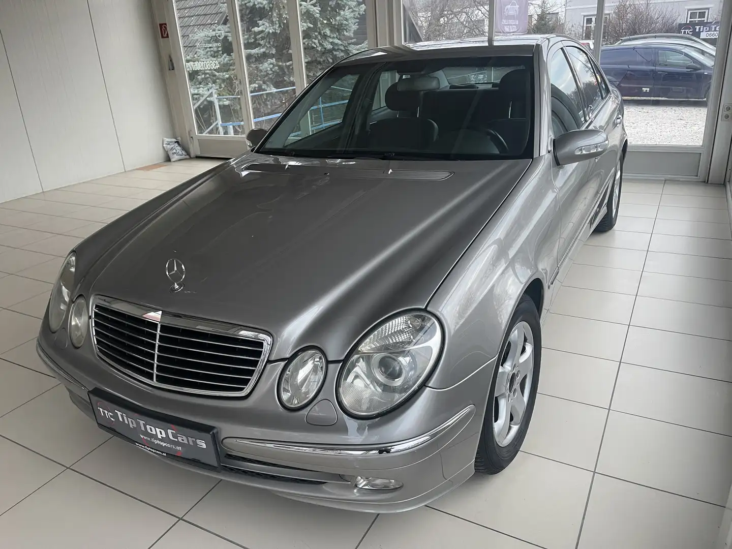 Mercedes-Benz E 220 Avantgarde CDI *Erstbesitz* - 2