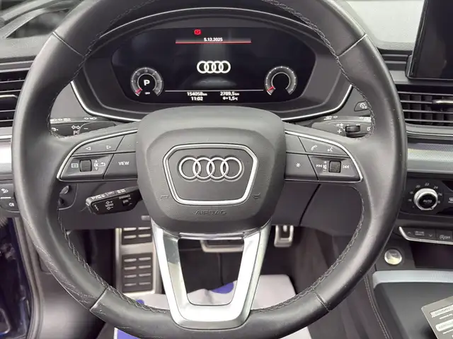 Audi Q5 view 14