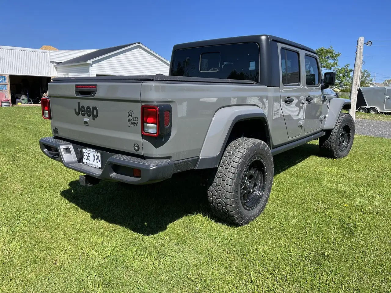 Jeep Gladiator снимка Jeep Gladiator