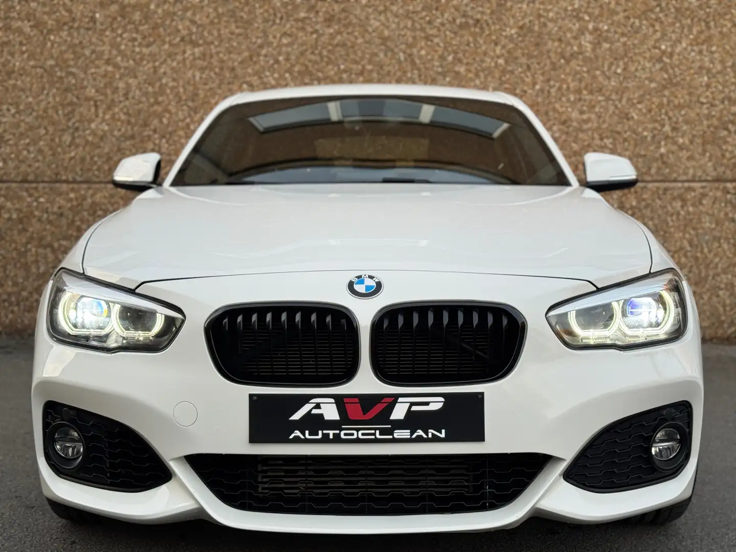 BMW 118 118i Pack M/Gps/Airco/Cuir/Garantie 12mois Grijs - 2