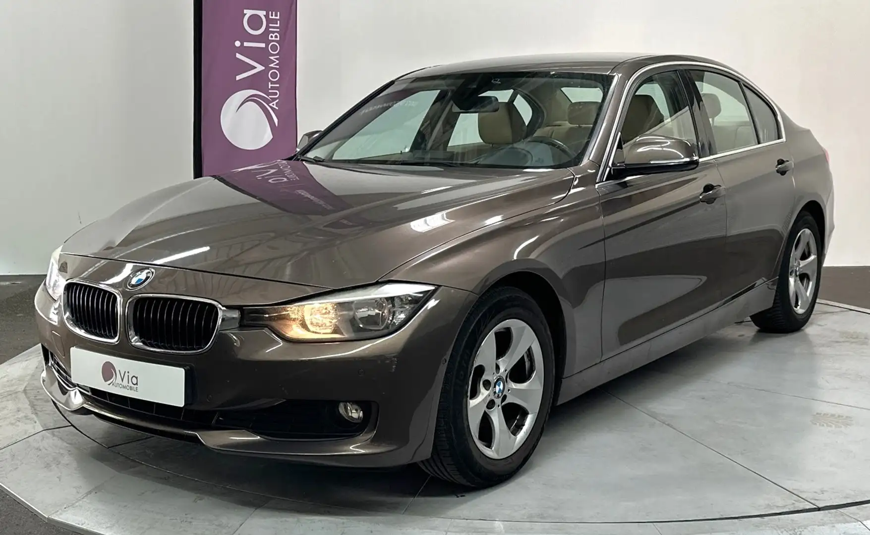 BMW 320 320d 163 ch EfficientDynamics Edition Executive A Brun - 1