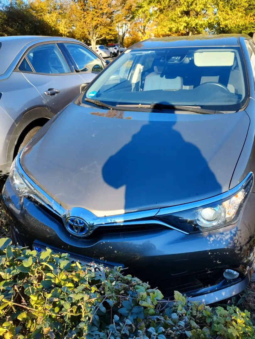 Toyota Auris Auris TS 1,8 VVT-i Hybrid Active Active Grau - 1