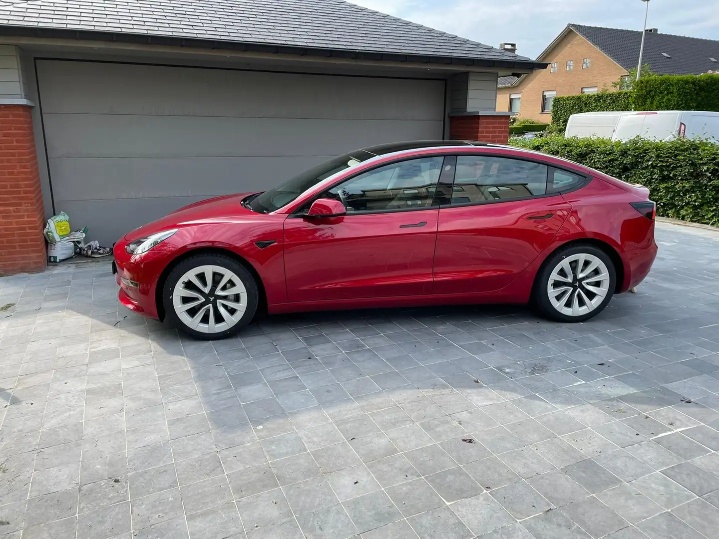 Tesla Model 3 75 kWh Long-Range Dual Motor 2021 Rouge - 1