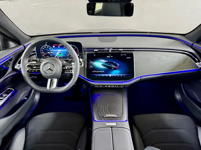 Mercedes-Benz E 200 d *AMG Line Advanced, Night Paket, Pano, BLIS Ansicht 9