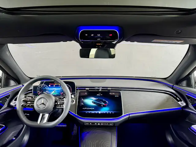 Mercedes-Benz E 200 d *AMG Line Advanced, Night Paket, Pano, BLIS Ansicht 8