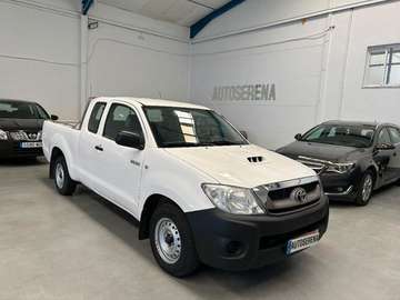 2.5 D4D Cabina Doble GX
