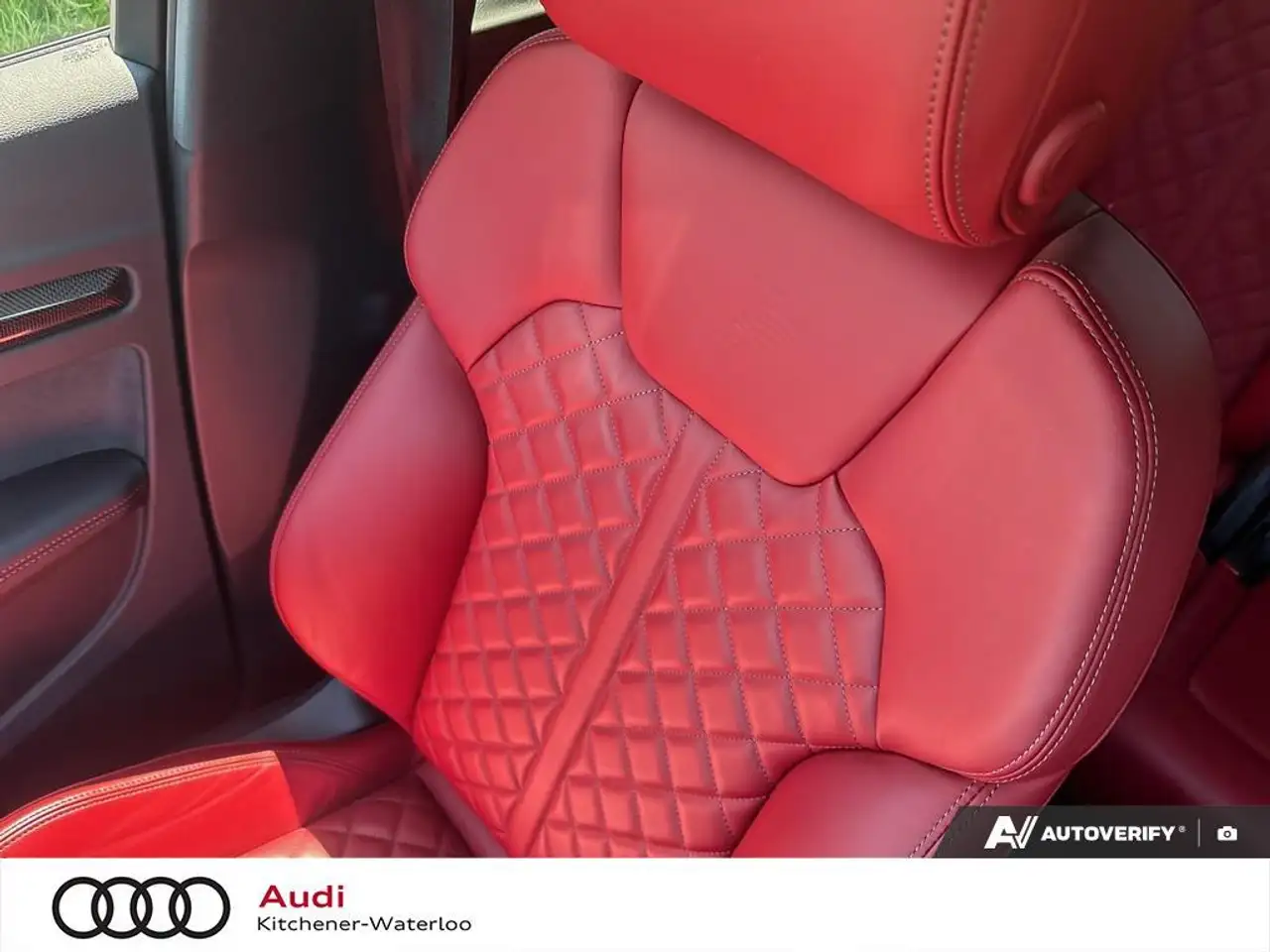 Audi SQ5 снимка Audi SQ5