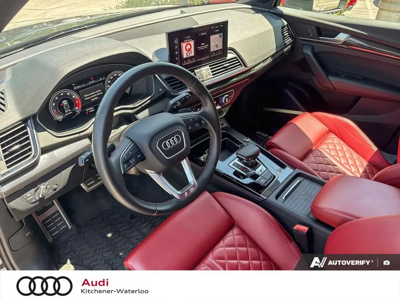 Audi SQ5 снимка Audi SQ5