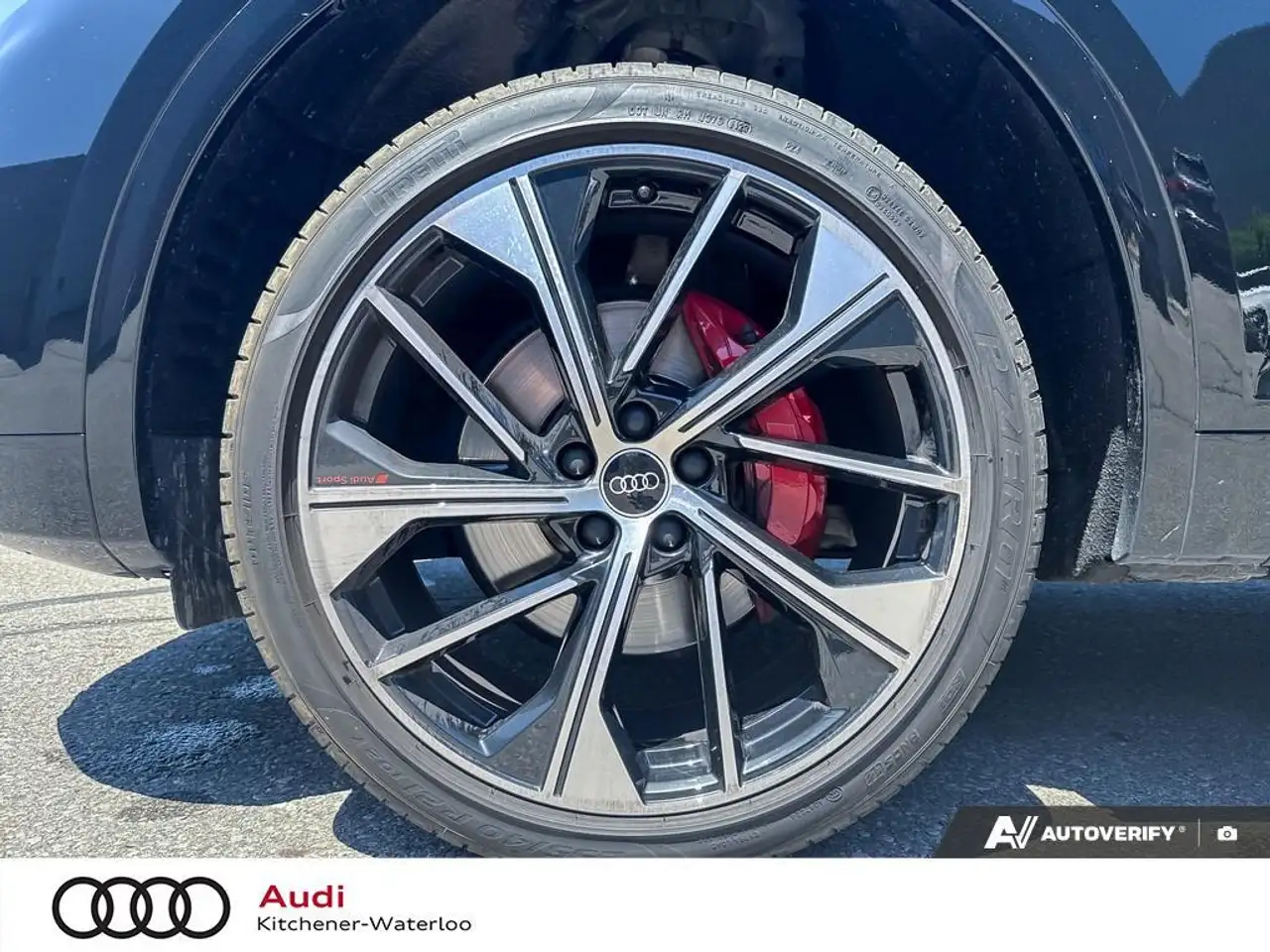 Audi SQ5 снимка Audi SQ5