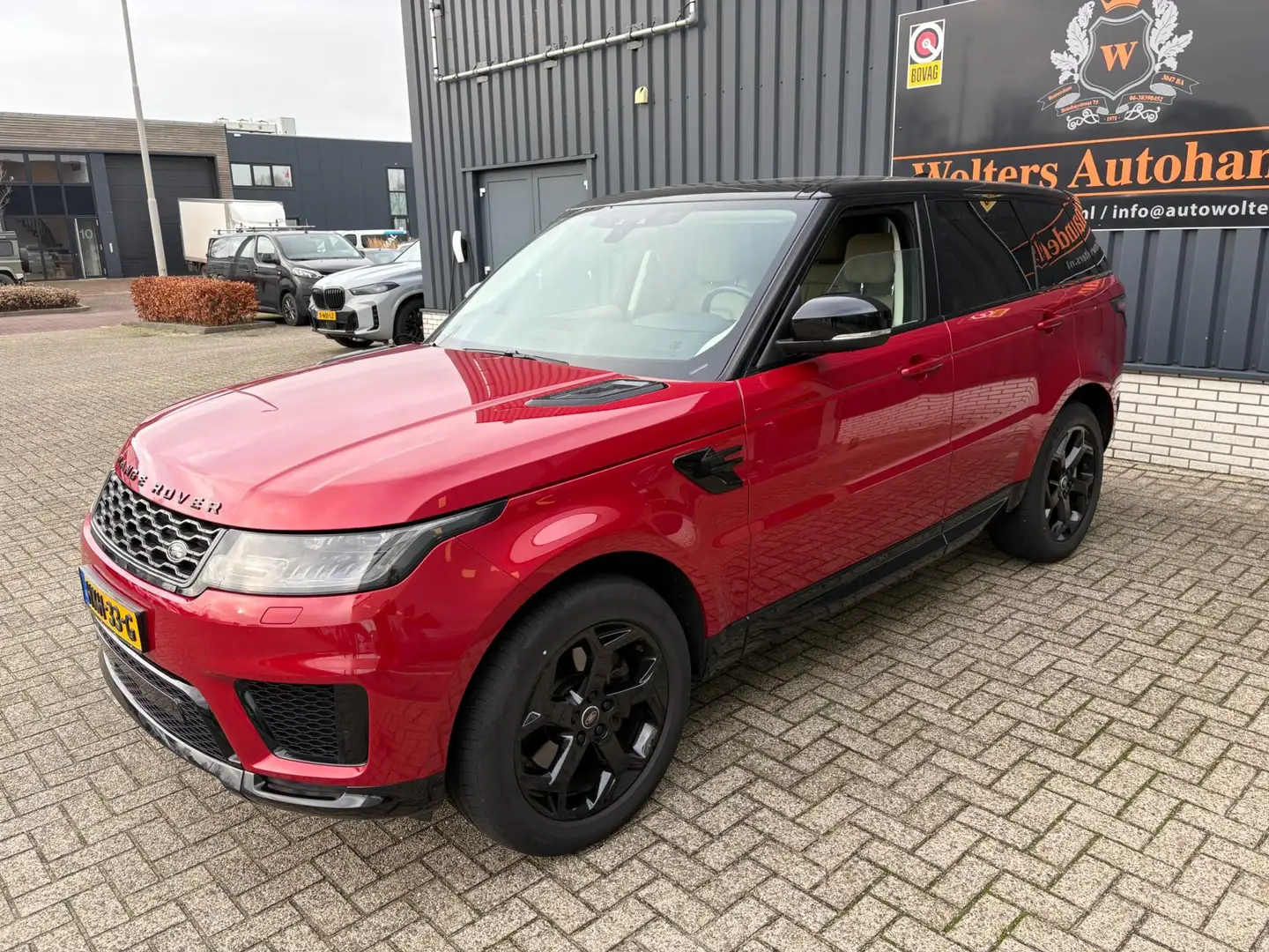 Land Rover Range Rover Sport 2.0 SD4 HSE Rouge - 2