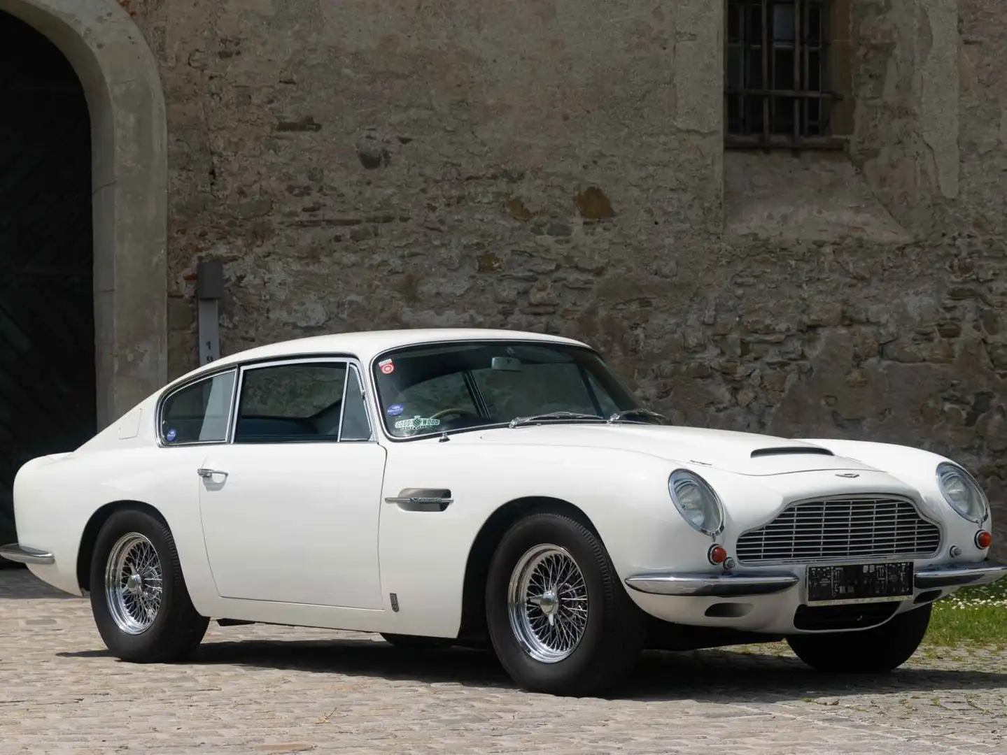 Aston Martin DB DB6 MK1 Vantage Blanco - 1