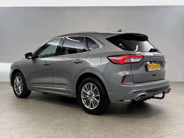 Ford Kuga view 3