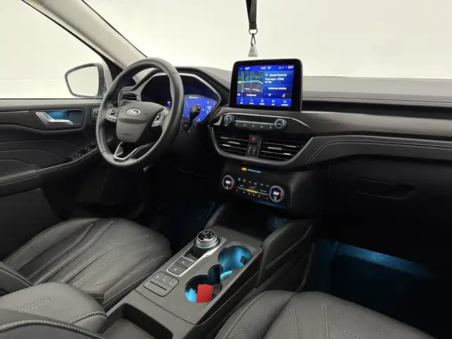Ford Kuga view 4