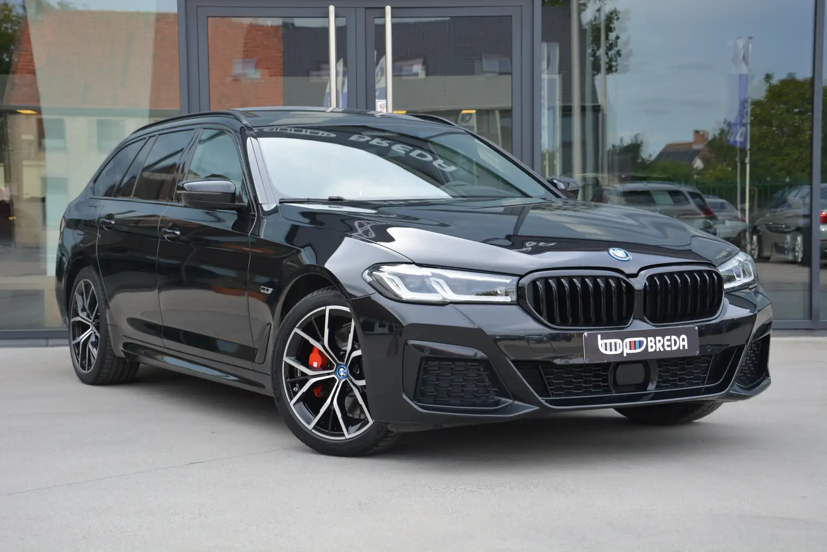 BMW 530 e xDrive Touring M-Sport/HarmanKardon/HUD/Pano/ACC Negro - 1