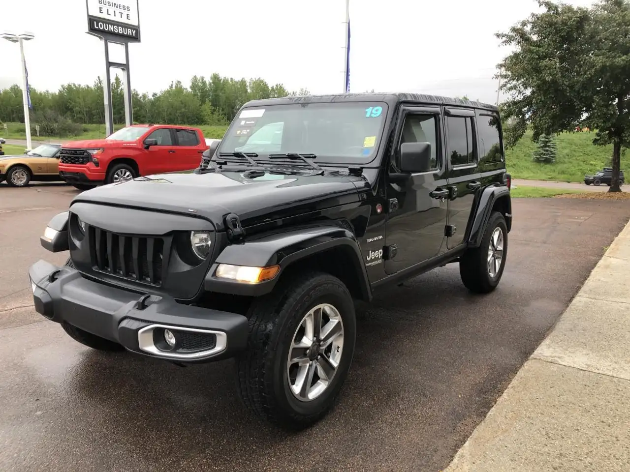 Jeep Wrangler снимка Jeep Wrangler