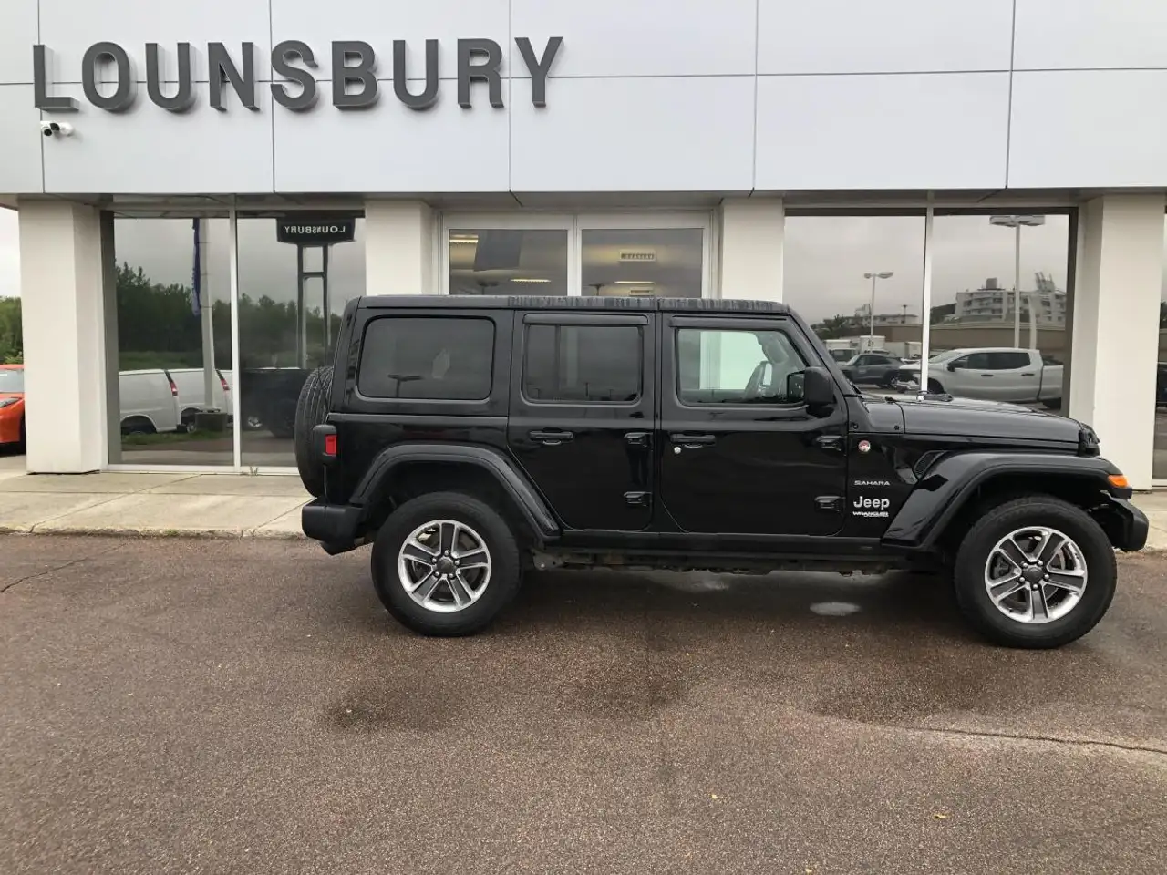 Jeep Wrangler снимка Jeep Wrangler