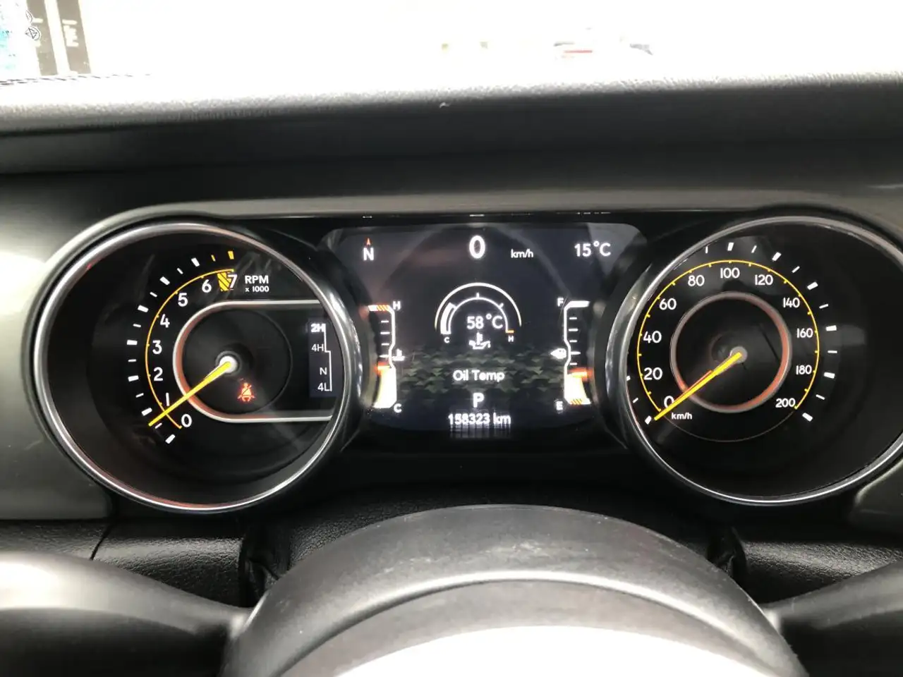 Jeep Wrangler снимка Jeep Wrangler