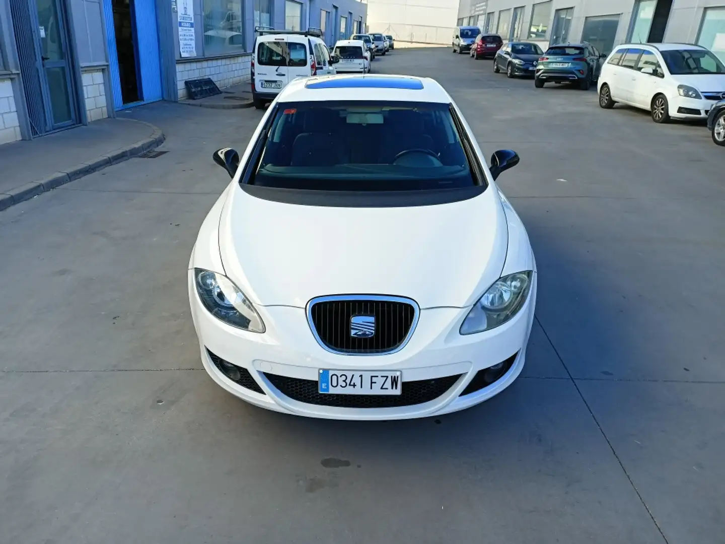 SEAT Leon 1.9TDI Sport Limited Ecomotive DPF Blanco - 1