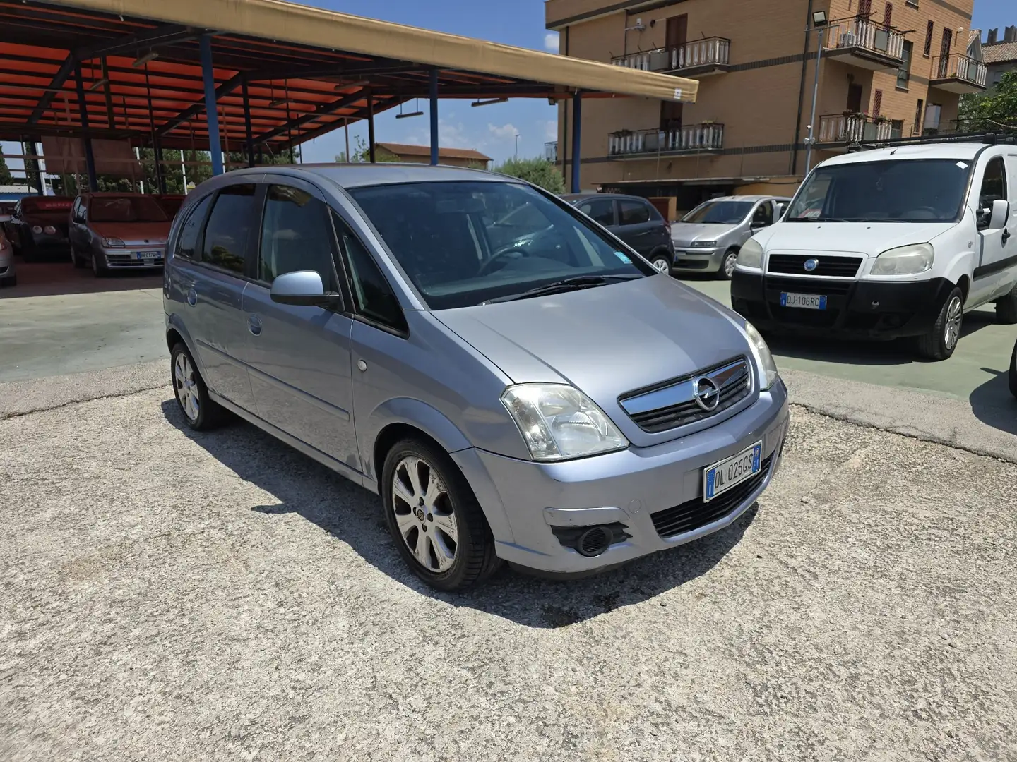 Opel Meriva Meriva 1.4 16v Cosmo c/esp Grigio - 1