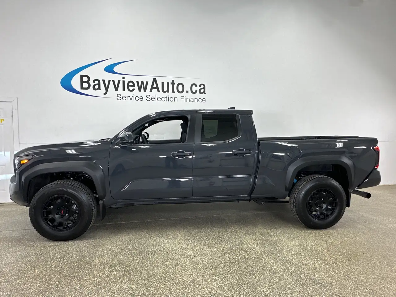 Toyota Tacoma снимка Toyota Tacoma