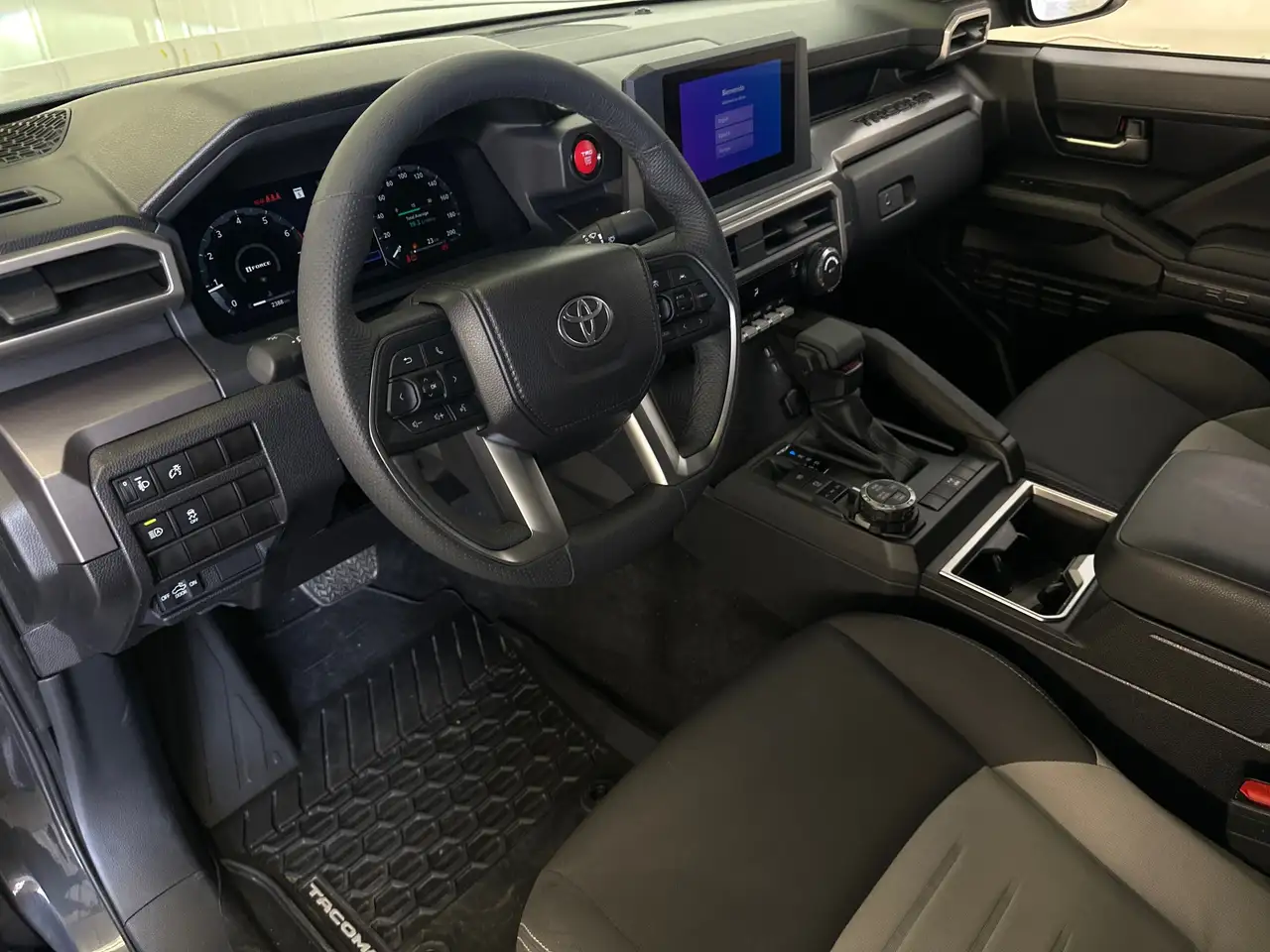 Toyota Tacoma снимка Toyota Tacoma