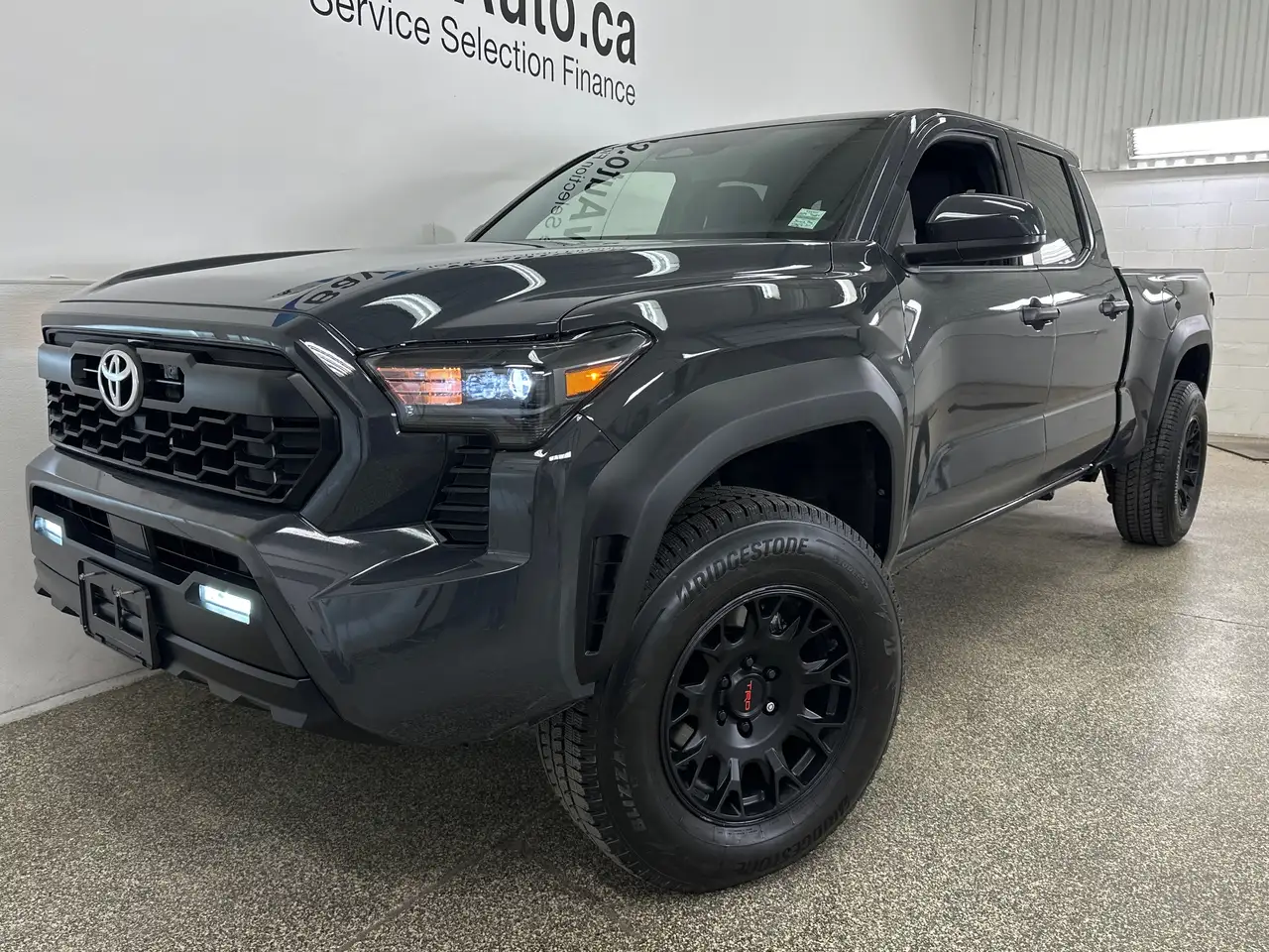 Toyota Tacoma снимка Toyota Tacoma