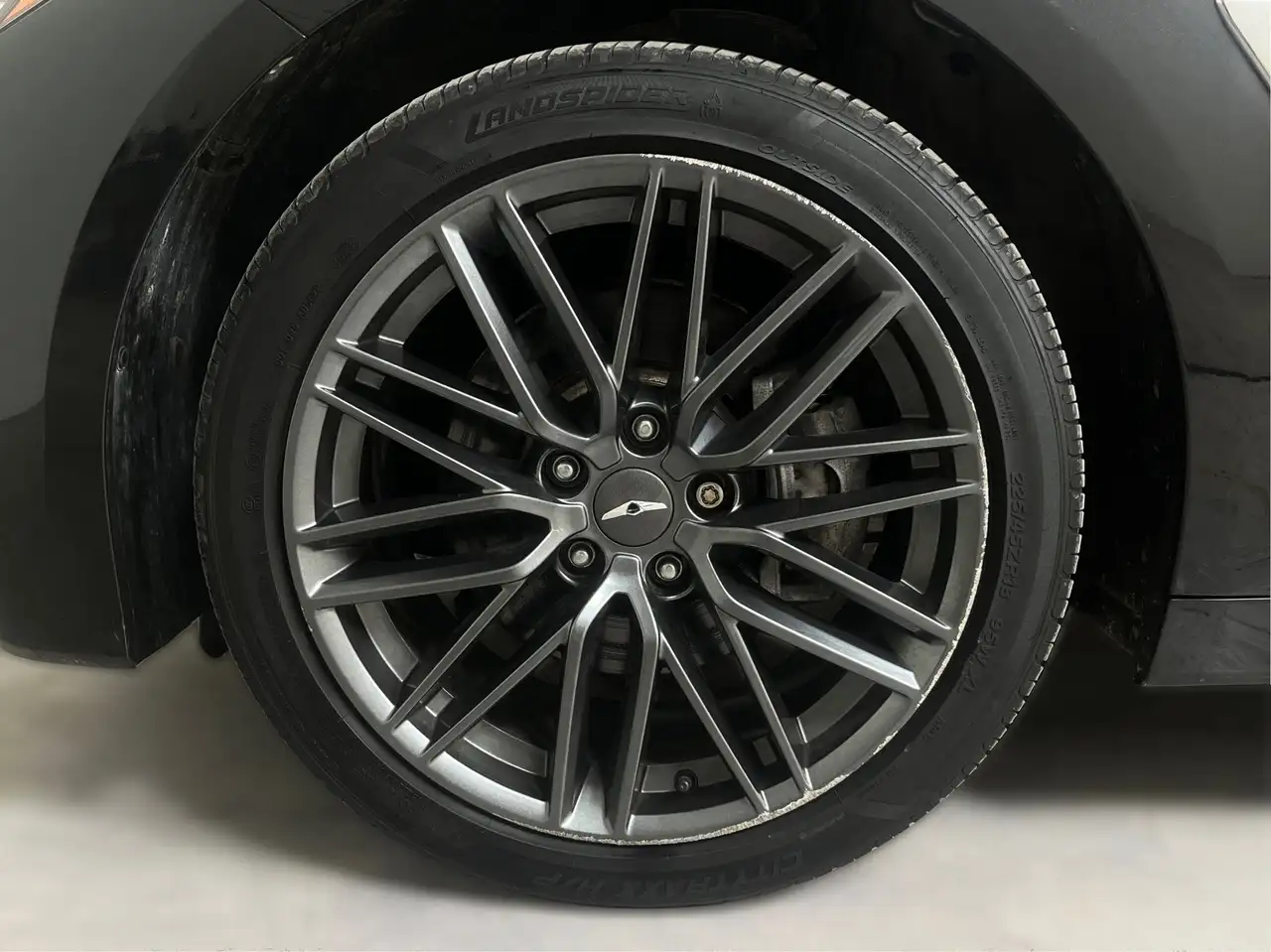 Genesis G70 снимка Genesis G70