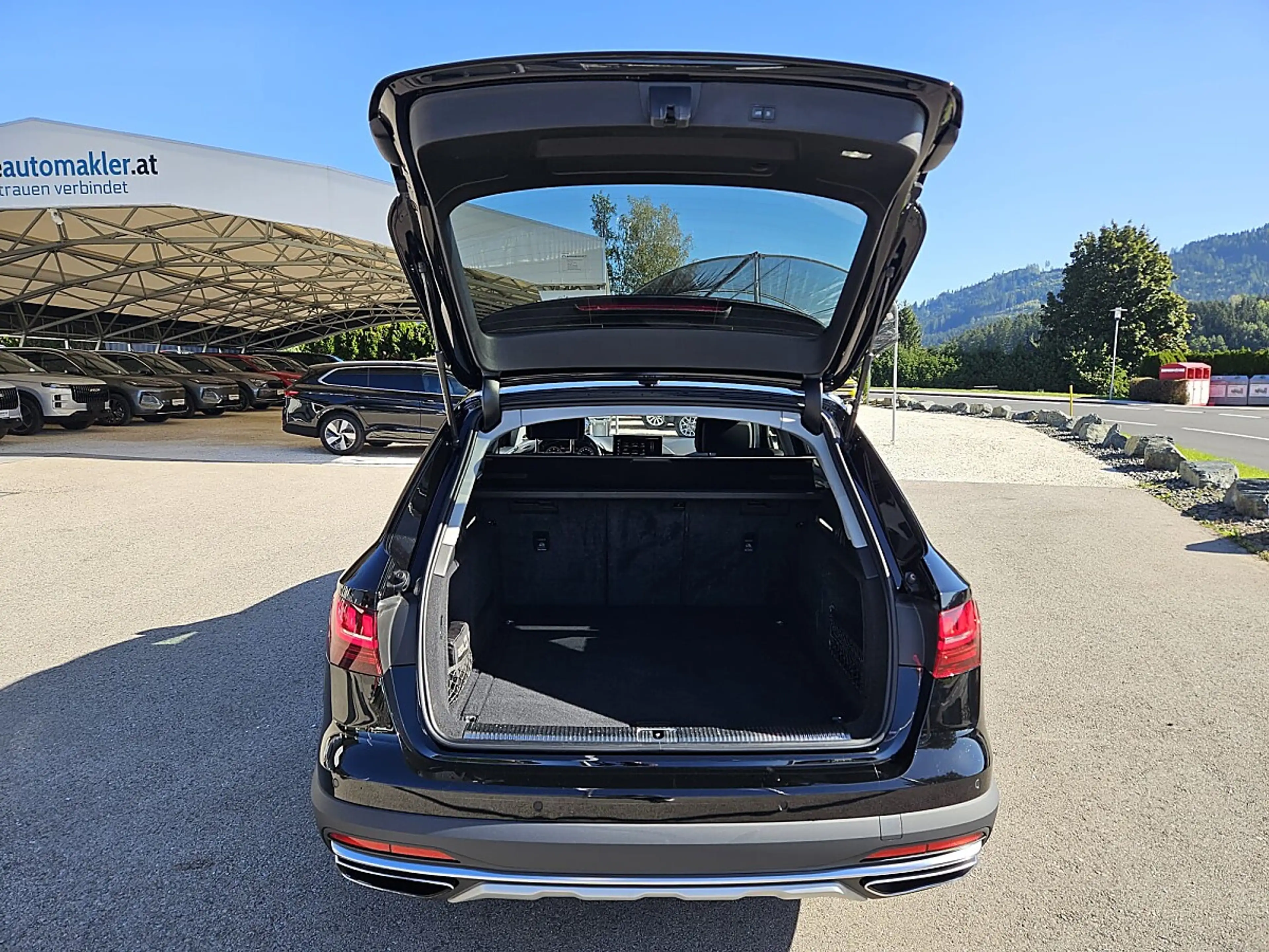 Audi A4 allroad A4 40 allroad quattro 2.0 TDI |STHZG|AHK|NAVI| — photo 12
