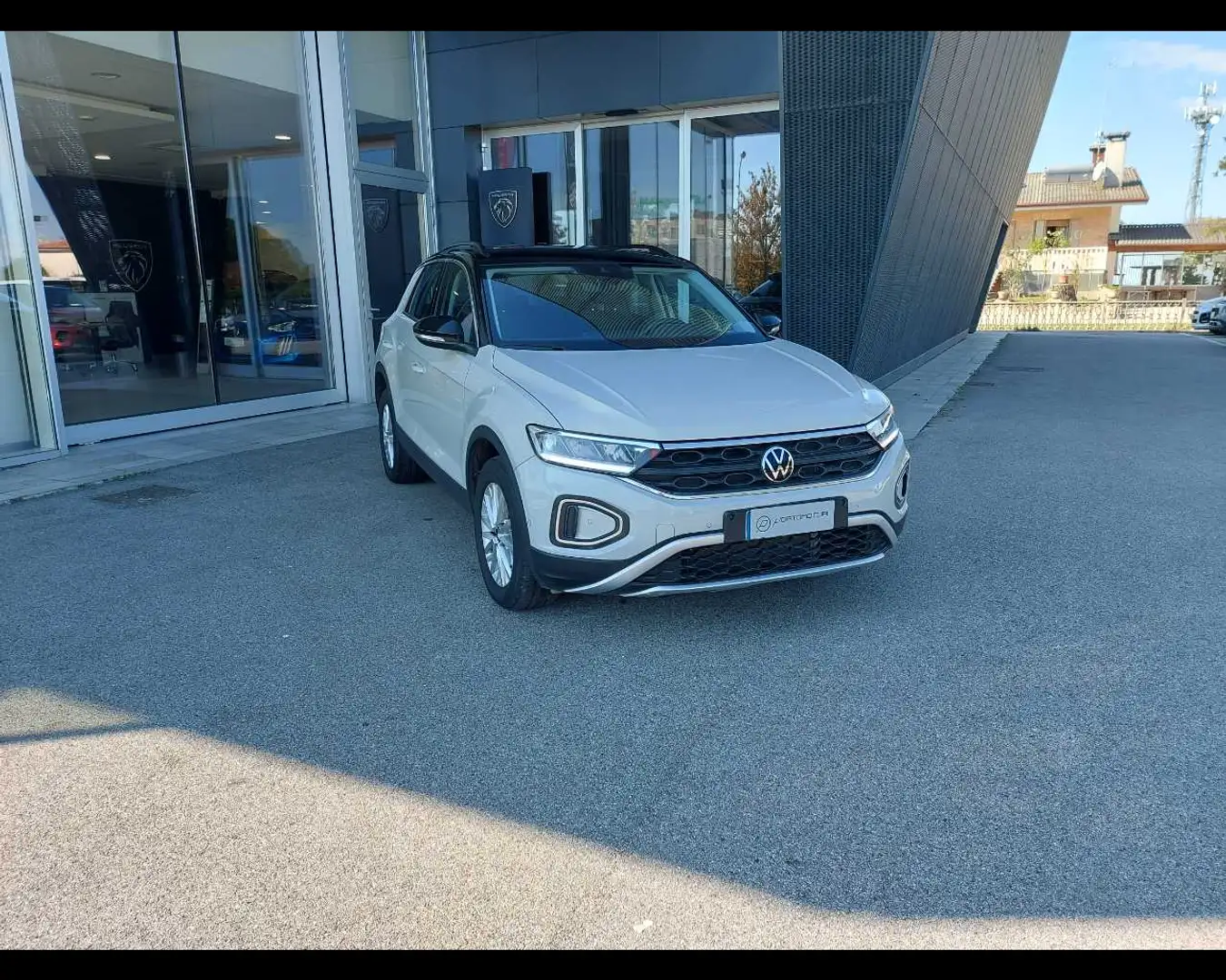 Volkswagen T-Roc 1.0 TSI Life Beige - 2