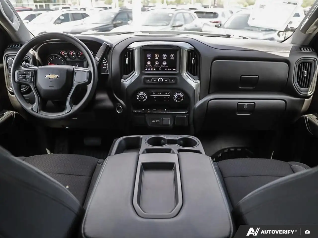 Chevrolet Silverado 1500 photo Chevrolet Silverado 1500